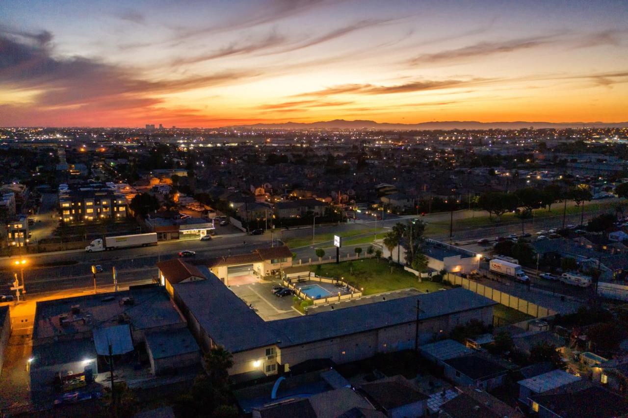 Sea Rock Inn - Los Angeles Гардина Екстериор снимка