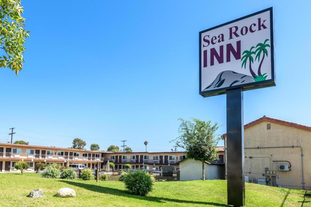 Sea Rock Inn - Los Angeles Гардина Екстериор снимка