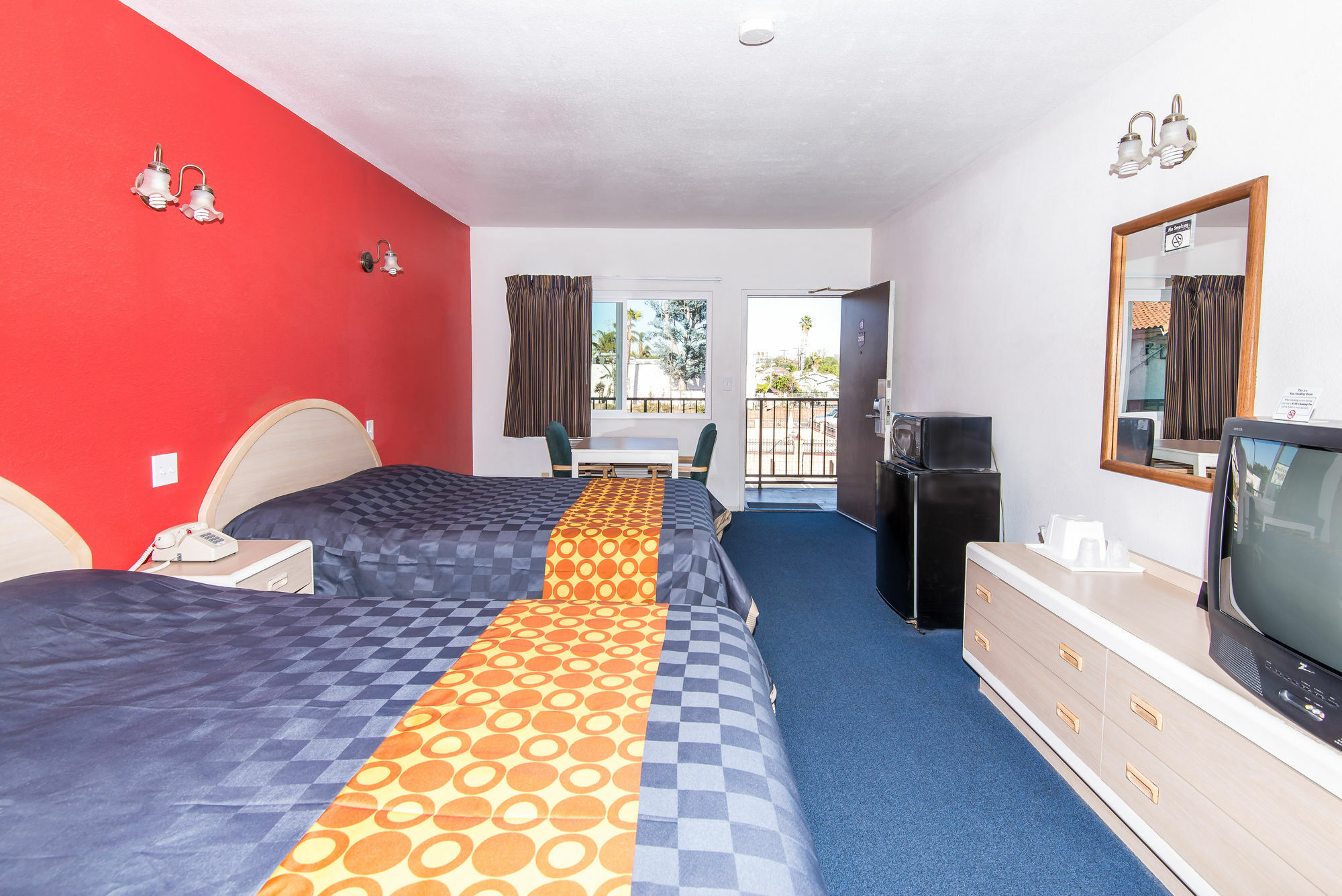 Sea Rock Inn - Los Angeles Гардина Екстериор снимка